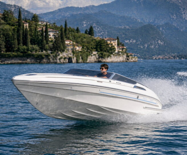 Rent Boat Mostes Pegaso 22 at Lake Garda