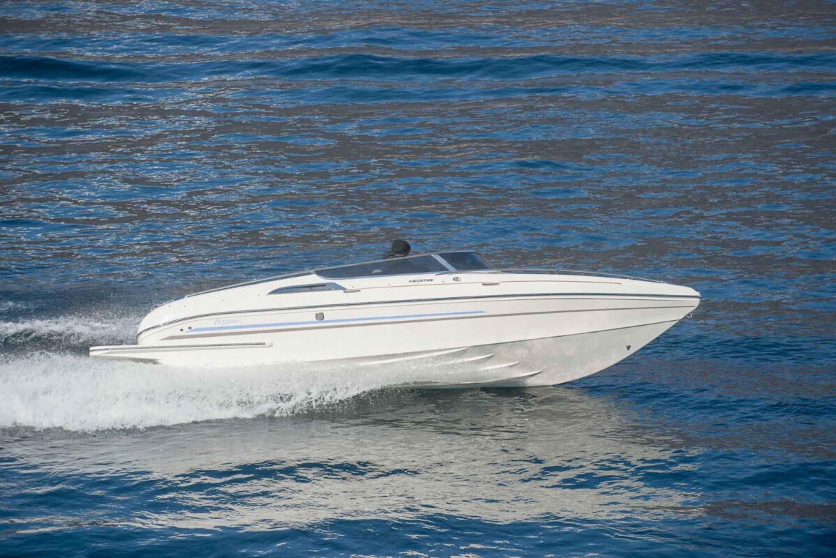 Mostes Pegaso 22 Noleggio Barca a Bardolino, Lago di Garda